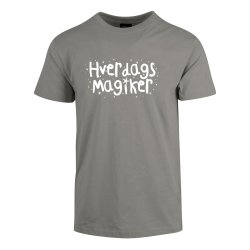 HVERDAGSMAGIKER T-SHIRT
